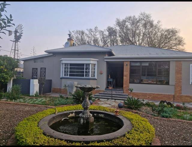 10 BEDROOM HOUSE FOR SALE IN PARYS